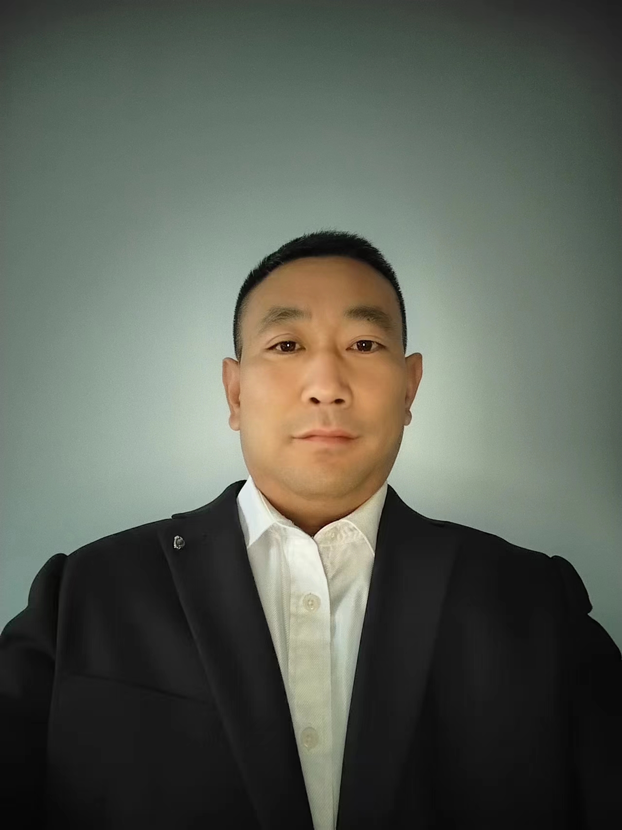 冯震